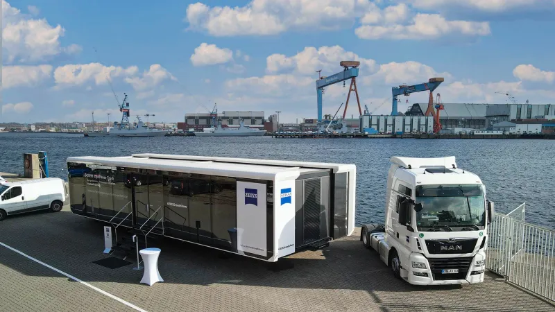ZEISS Dental, Mit dem ZEISS Dental Experience Truck auf Tour!